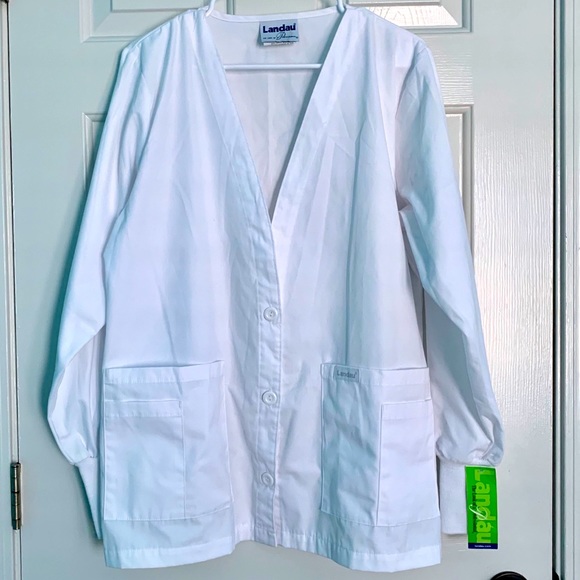 Landau Jackets & Blazers - ⬇️⬇️New White Lab Coat Jacket Landau Scrubs button down long sleeves